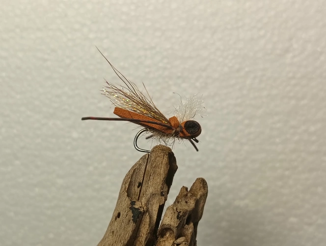 Shayne's Hopper fly pattern  - immersive angling